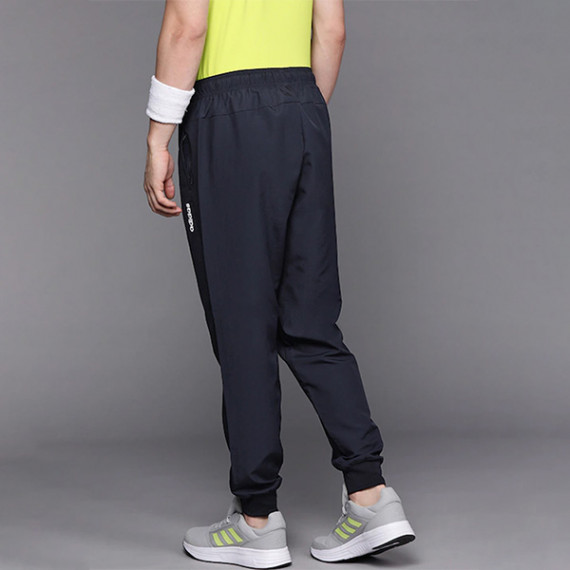 https://wavique.com/products/men-navy-blue-stanford-solid-joggers