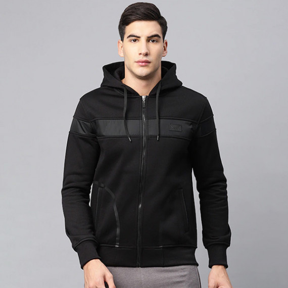 https://wavique.com/vi/products/men-black-solid-bomber