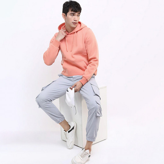 https://wavique.com/vi/products/men-peach-coloured-hooded-sweatshirt