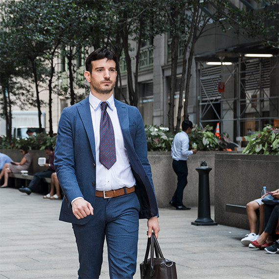 Business Casual Decoded: Dressing Smart Without Overdoing It