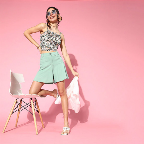 https://wavique.com/products/women-green-shorts