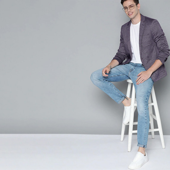 https://wavique.com/products/men-purple-solid-single-breasted-blazer