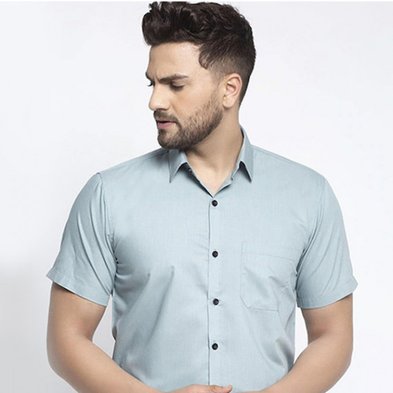https://wavique.com/products/men-sea-green-regular-fit-solid-casual-shirt