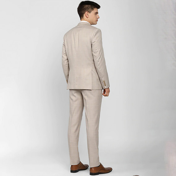 https://wavique.com/products/mens-suit-set