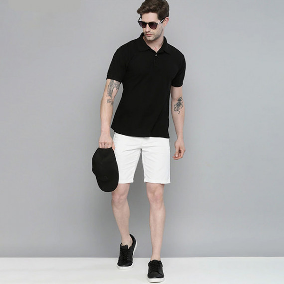 https://wavique.com/vi/products/men-white-slim-fit-chino-shorts