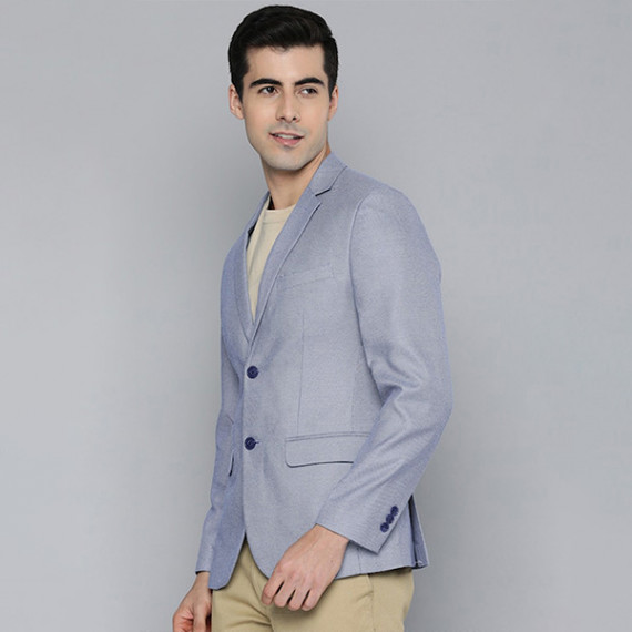https://wavique.com/products/men-blue-self-design-textured-regular-fit-smart-casual-blazer