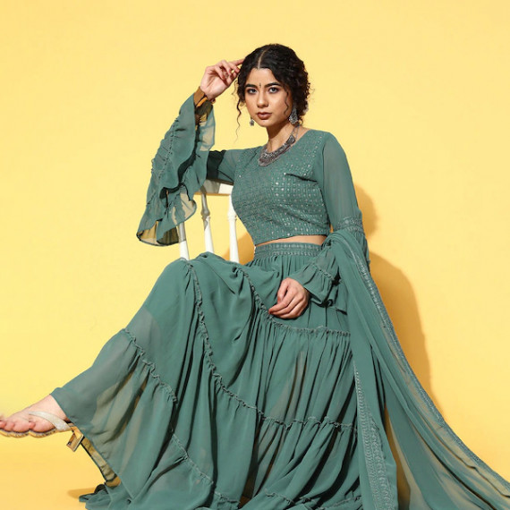 https://wavique.com/vi/products/gorgeous-green-embroidered-ready-to-wear-lehenga-choli-with-dupatta