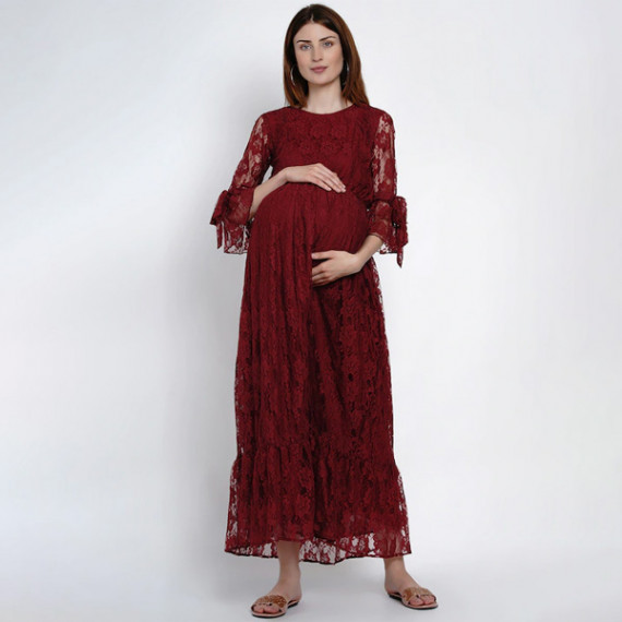 https://wavique.com/vi/products/women-maroon-maternity-self-design-maxi-dress