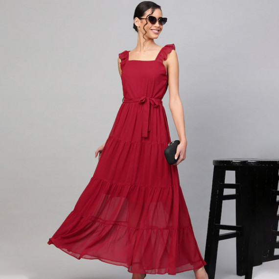 https://wavique.com/vi/products/maroon-tiered-maxi-dress