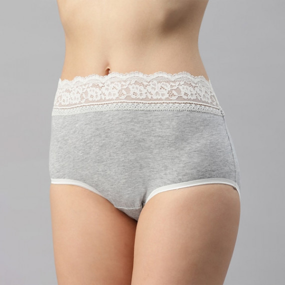 https://wavique.com/products/women-pack-of-5-lace-detail-hipster-briefs-t615016x