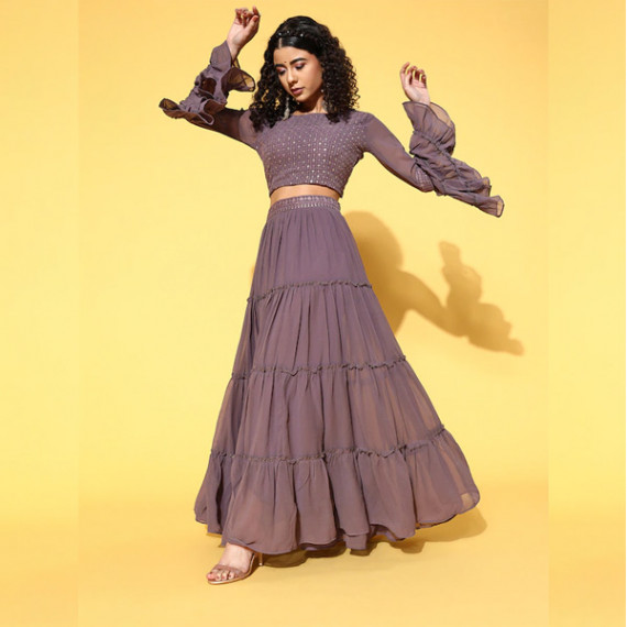 https://wavique.com/vi/products/elegant-mauve-embroidered-ready-to-wear-lehenga-choli-with-dupatta