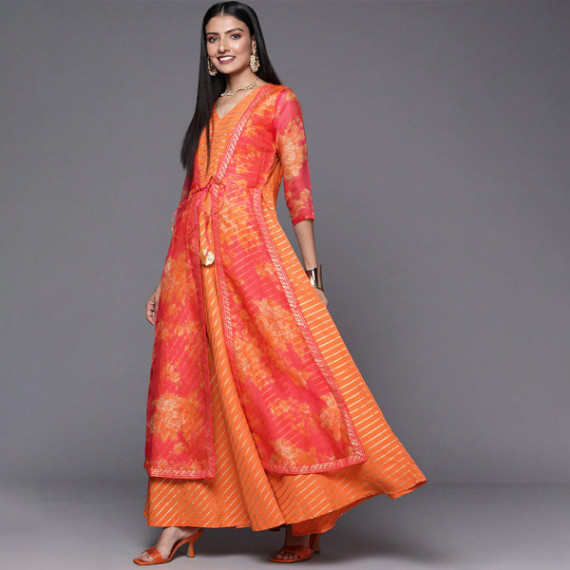 https://wavique.com/vi/products/orange-striped-ethnic-maxi-dress